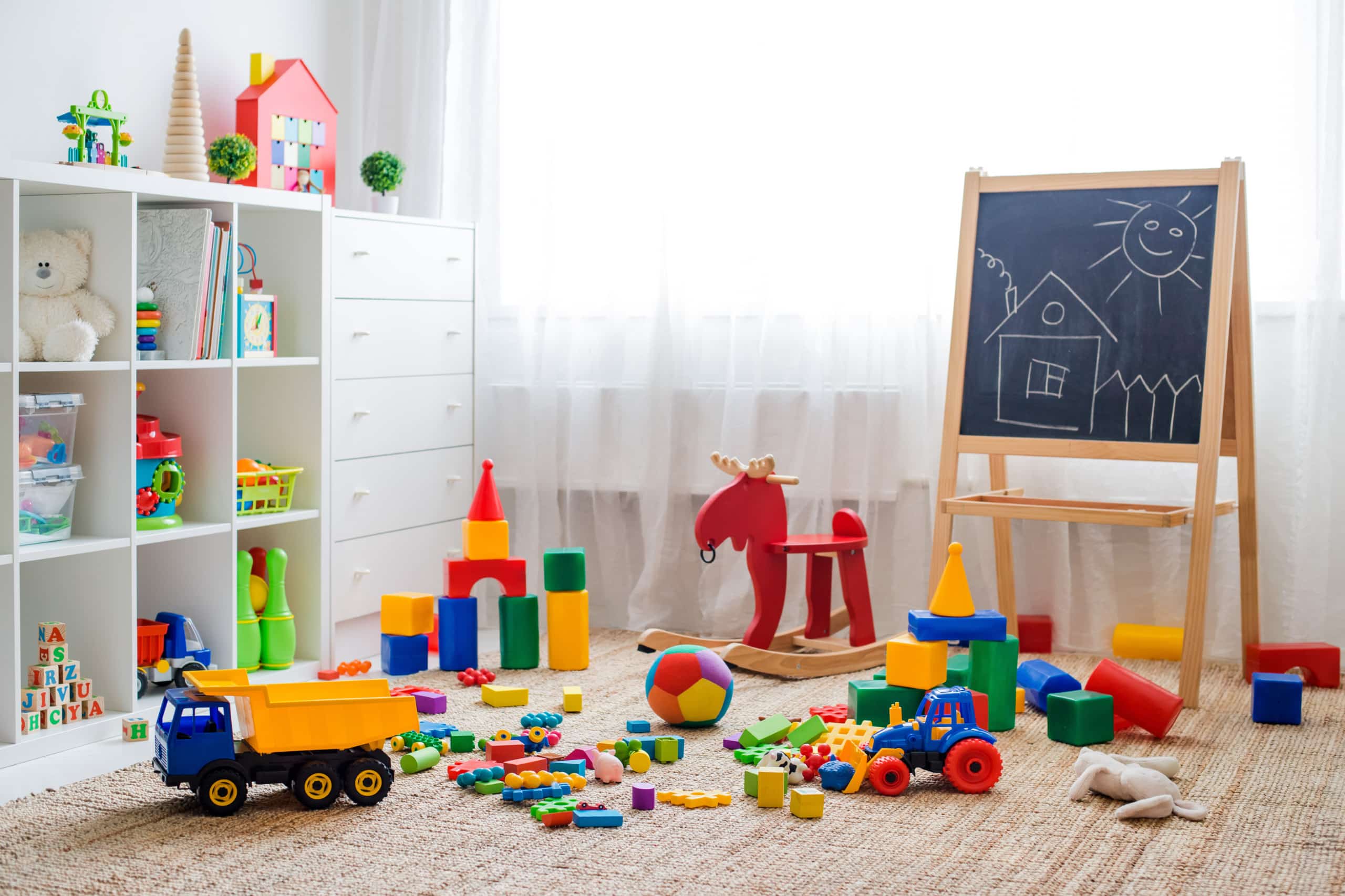 Kinderzimmer ausmisten: Darum sollte überflüssiges Spielzeug weg - Das