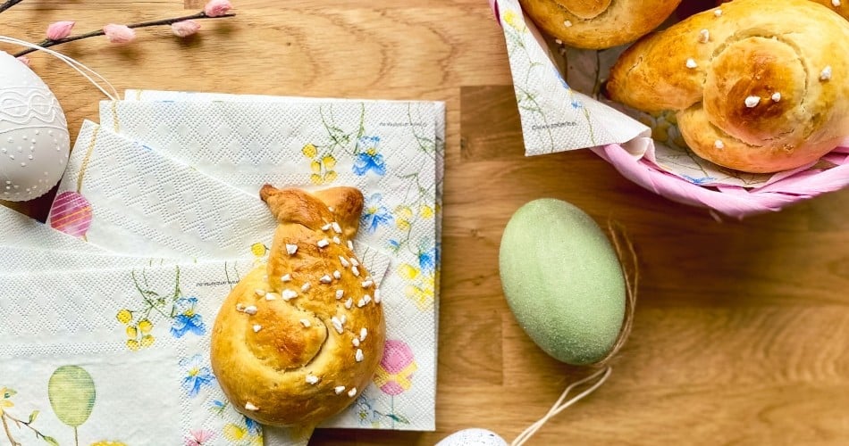 Osterhasen aus Hefeteig