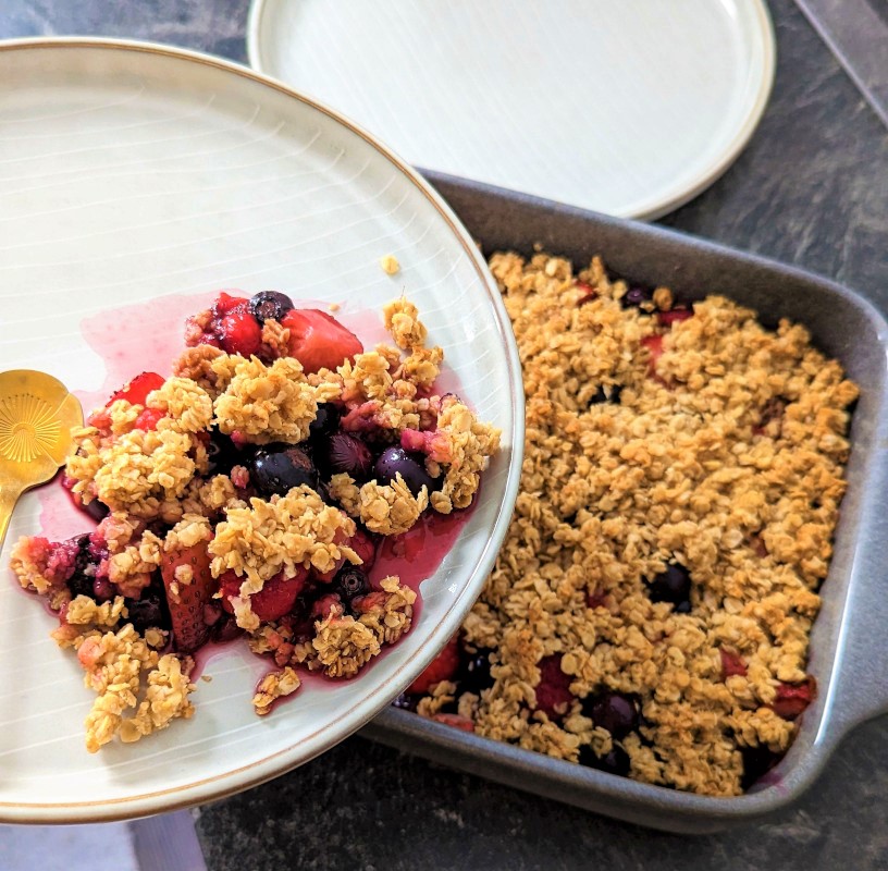 Beeren-Crumble - Das Familienmagazin